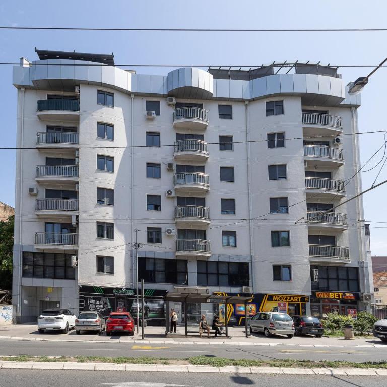 Jacuzzi Spa King Apartments FREE PARKING - One-Bedroom Apartment - 4