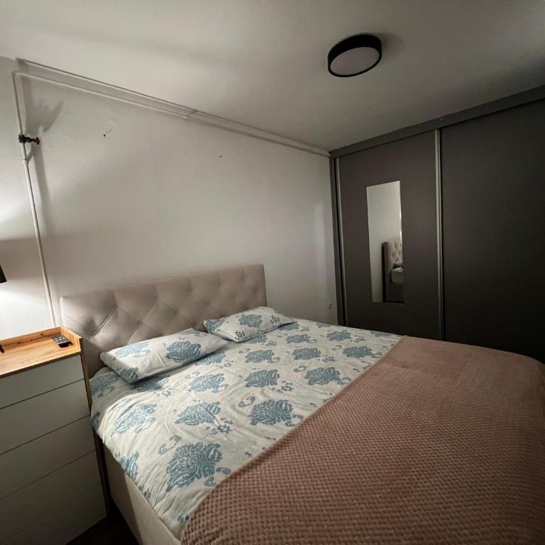 Lux Apartment Gusinjac - Apartman sa 1 Spavaćom Sobom - 18