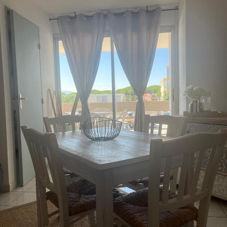 Résidence copacabana Logement T3 piscine privée et plage à 30m - Two-Bedroom Apartment - 2