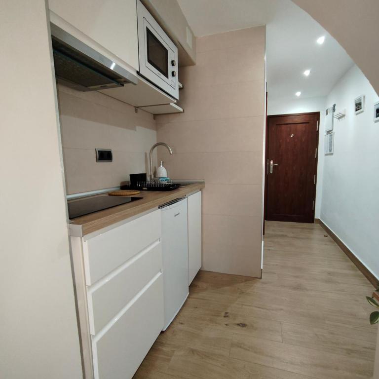 Loft Fuente Nueva siglo XVIII - One-Bedroom Apartment - 25