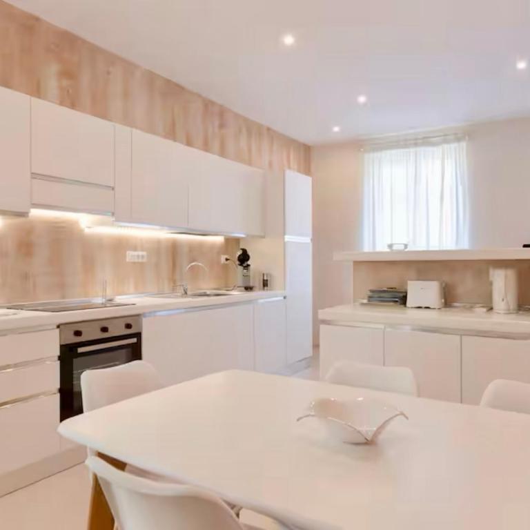 3 ROOMS - DOWNTOWN CANNES - 2 MIN FROM PALAIS Festivals - Apartment mit 2 Schlafzimmern - 1