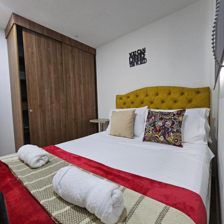 Medellín te Espera Modern & Central Apartment for Travelers - One-Bedroom Apartment - 14