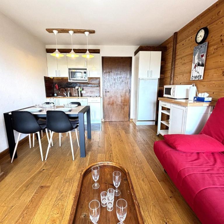 Appartement 6 pers. aux pistes, balcon vue montagne - Appartement 2 Chambres - 8