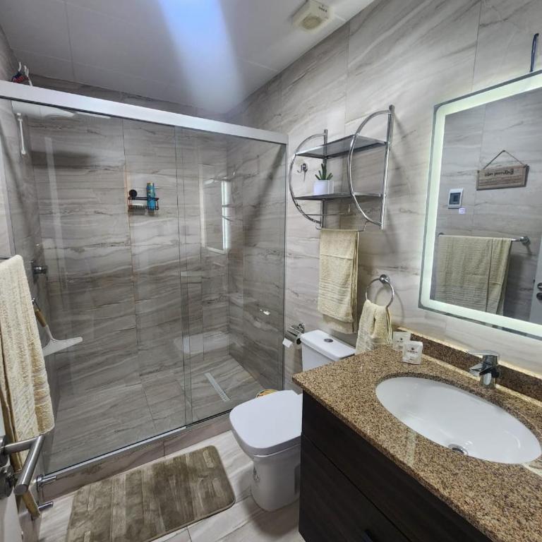 Encantador departamento en el ultimo piso - One-Bedroom Apartment - 9