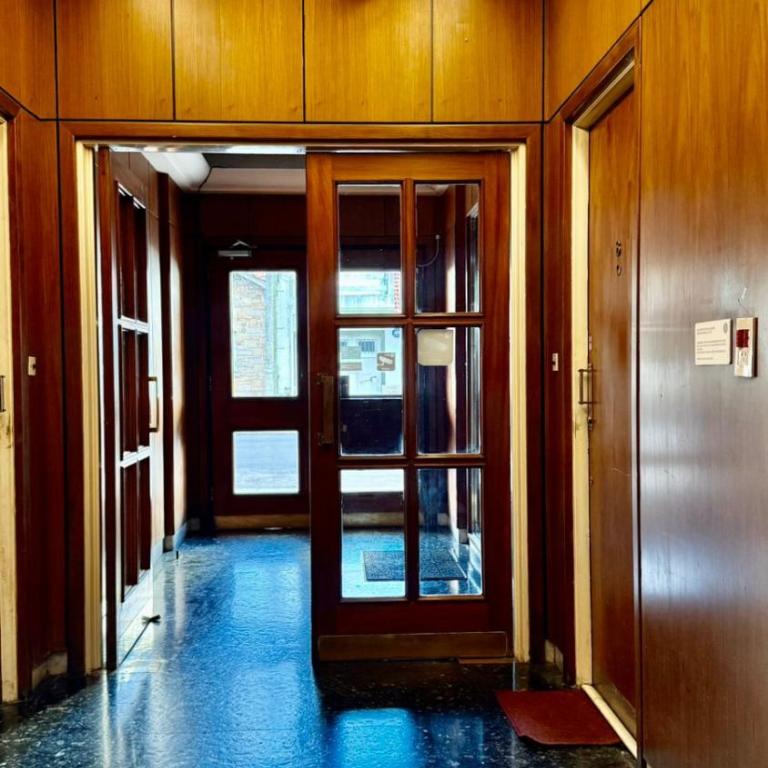 Depto con Parrilla Zona La Perla - One-Bedroom Apartment - 1