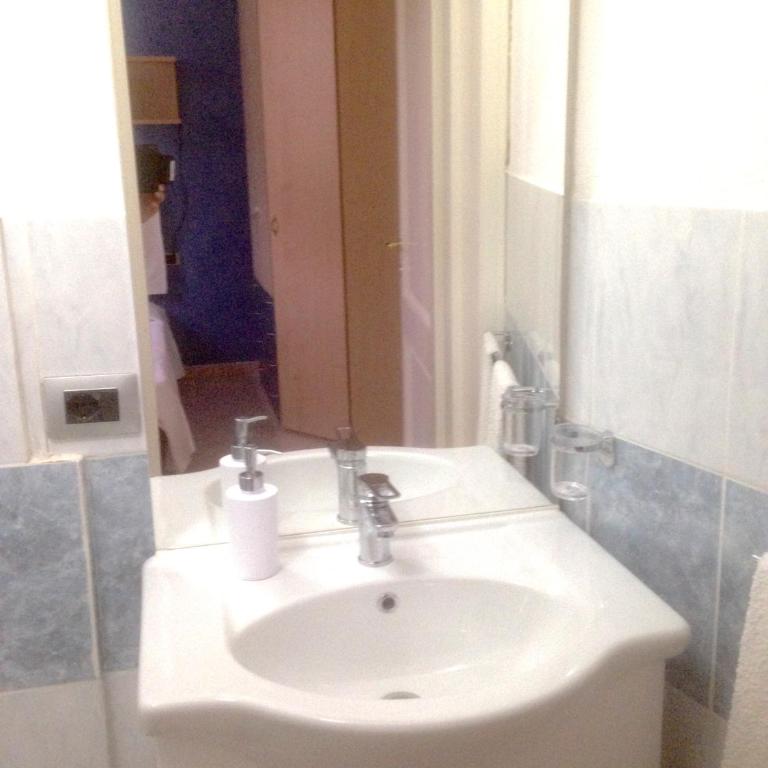 Villa Diana affitta camere - Double Room with Private Bathroom - 11