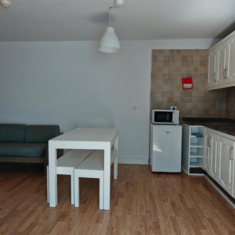 Apartamentos San Marcial - Apartamento Estándar de 1 dormitorio - 3