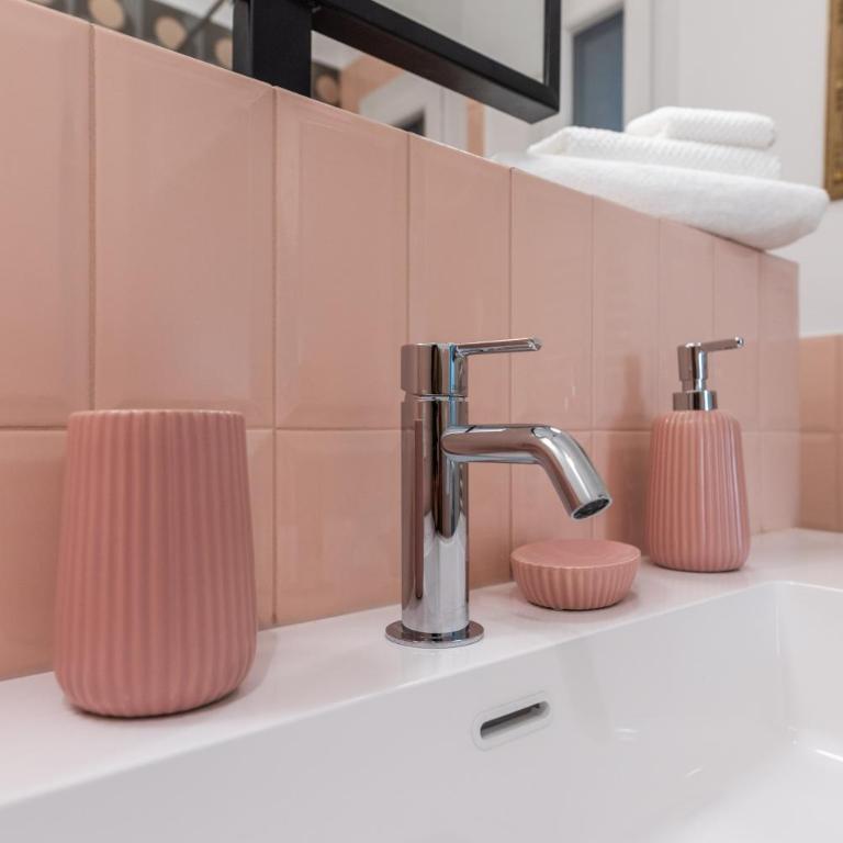 Domus Veneranda - Appartamento Standard con 4 Camere da Letto - 45