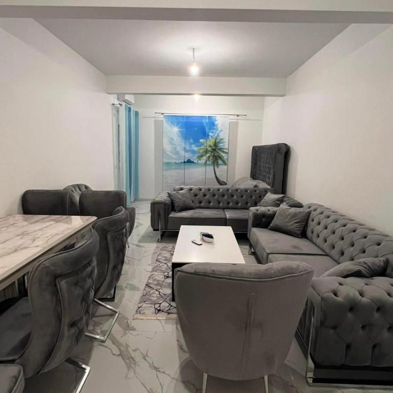 Luxury Apartment With Sea View - Two-Bedroom Apartment - 7