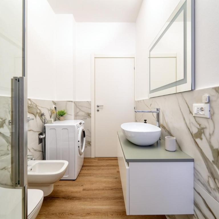 Casa Ginevra - Modern Design, King Bed & Terrace - Appartamento con 1 Camera da Letto e Balcone - 21