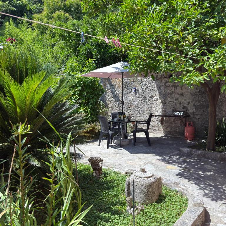 Apartment Pinebreeze - Prčanj - Kotor - Apartment - Ground Floor - 11