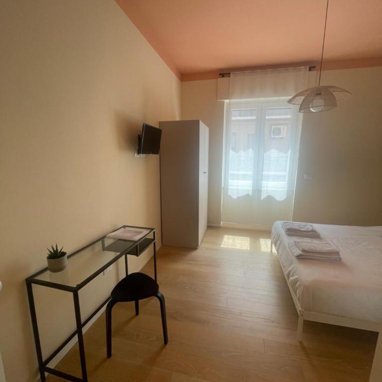Via Piave Guest House - Camera Matrimoniale con Bagno Privato - 3