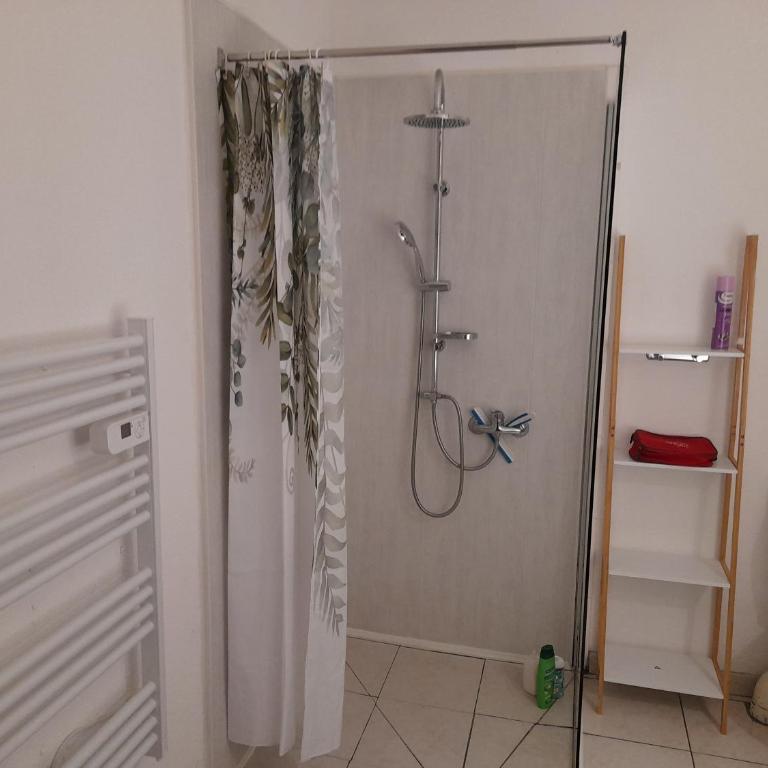 T2 RESIDENCE 3 ETOILES Piscine chauffée Sauna Hammam - Appartement - 20