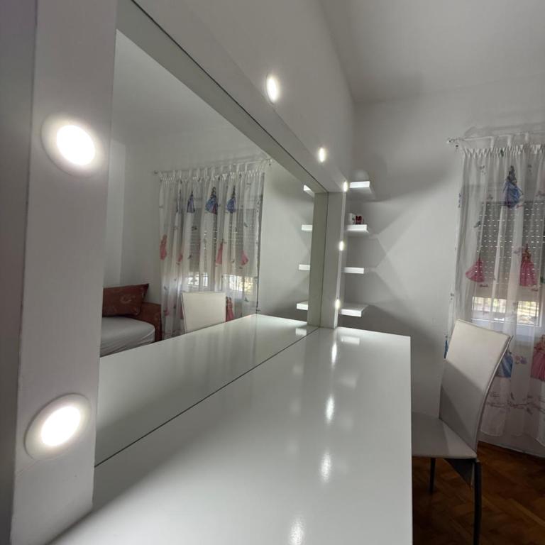 Apartman LENA - Vila sa 2 Spavaće Sobe - 1