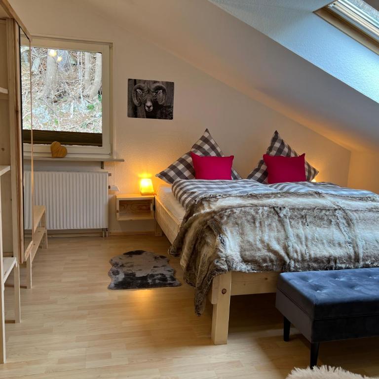 Leos Bergwelt - Doppelzimmer mit Gemeinschaftsbad - 28