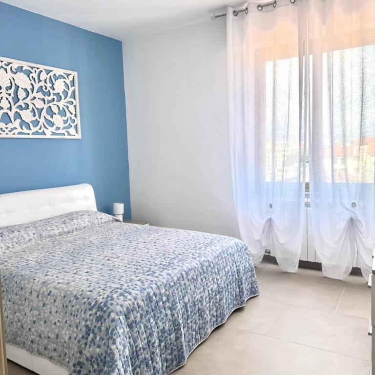 Paradise House - Two-Bedroom Apartment - 9