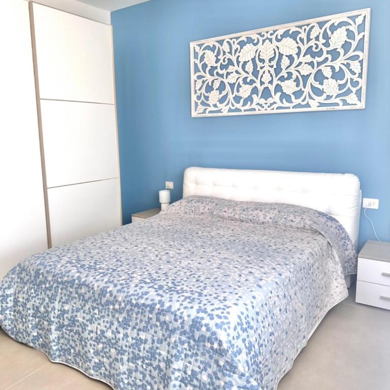Paradise House - Two-Bedroom Apartment - 14