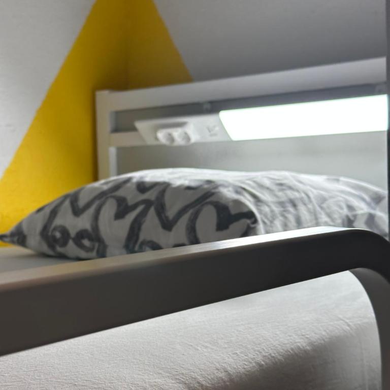 Barbieri Sol Hostel - Litera en habitación compartida mixta de 4 camas - 1