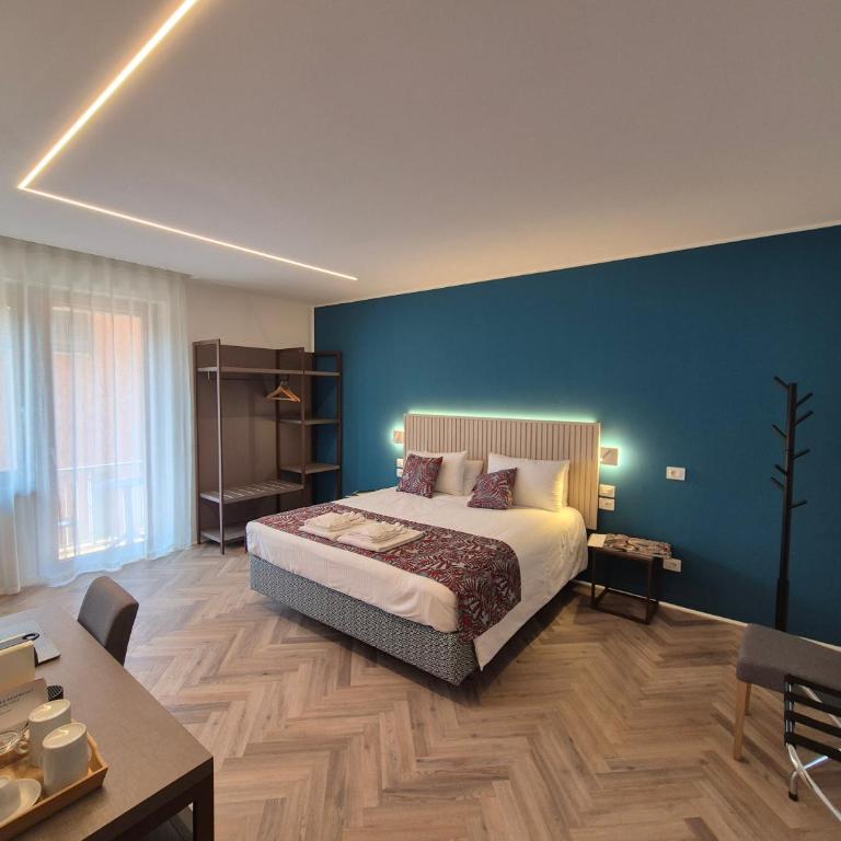 3 Amici all'Arena - Deluxe Double Room with Balcony - 1