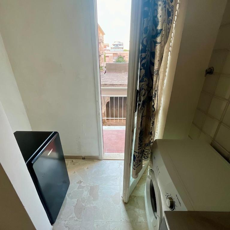 House in the best area - Appartamento con 2 Camere da Letto - 2