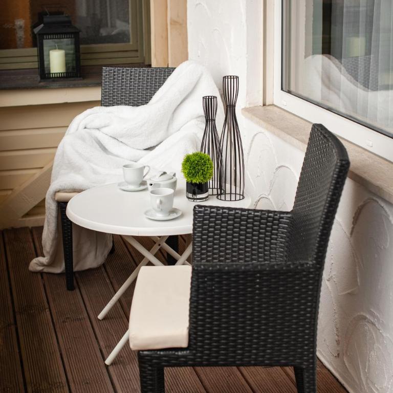 LuCA Hotel - Doppelzimmer mit Balkon - 7
