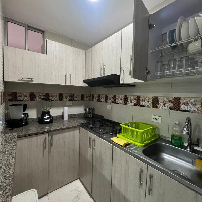 Apartamento Ubicación Central Cucuta - Apartamento de 2 dormitorios - 4