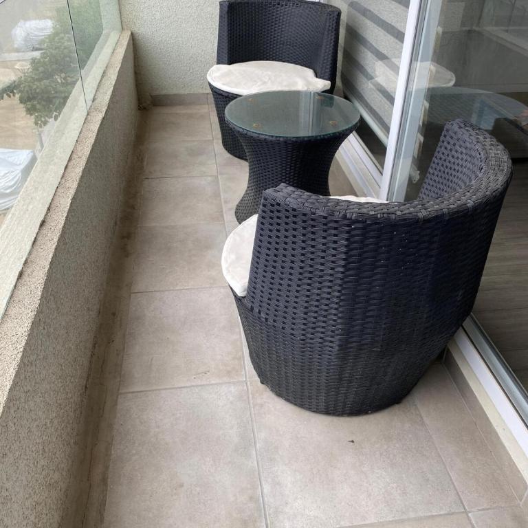 Alojamiento en puertas del mar a dos cuadras de la playa - Three-Bedroom Apartment - 7