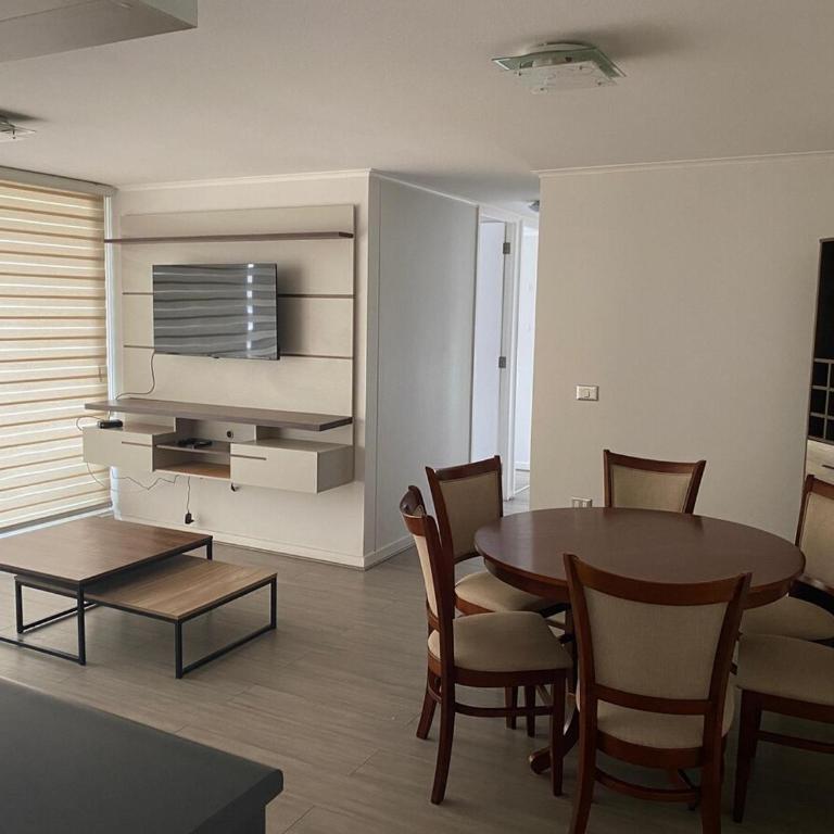 Alojamiento en puertas del mar a dos cuadras de la playa - Three-Bedroom Apartment - 13