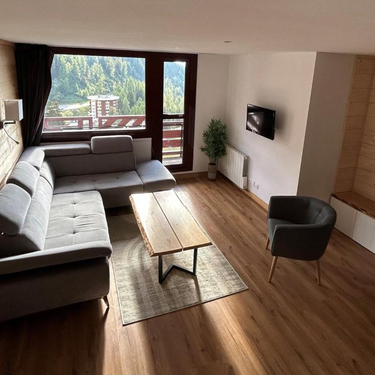 Spacieux appart rénové, 3 pièces + cabine, proche pistes, 8 pers, animaux admis - Apartment mit 2 Schlafzimmern - 1