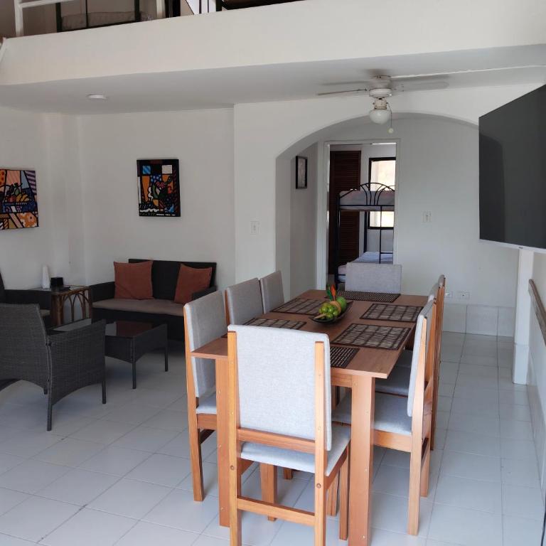 PH1 Plaza 3 Rodadero - Three-Bedroom Apartment - 1