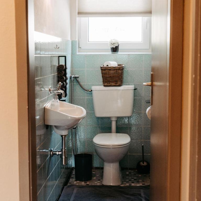 Chalet Austria, famous ski areas around us, 15 min to salzburg city, direct mountain view, up to 10 people - Chalet - 29