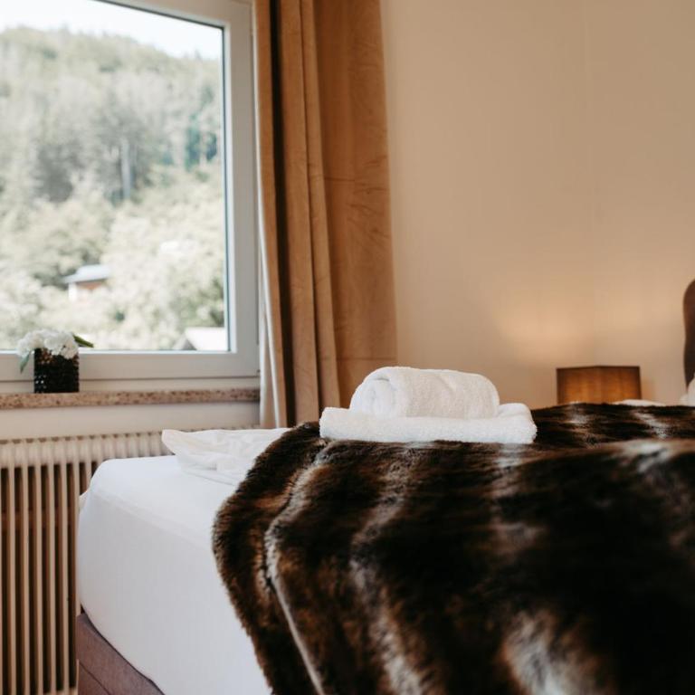 Chalet Austria, famous ski areas around us, 15 min to salzburg city, direct mountain view, up to 10 people - Chalet - 31