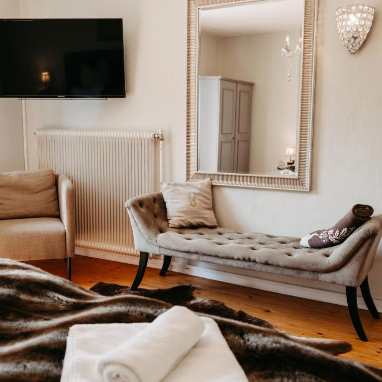 Chalet Austria, famous ski areas around us, 15 min to salzburg city, direct mountain view, up to 10 people - Chalet - 41