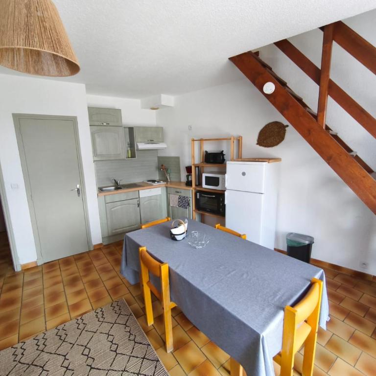 Six Duplex à la montagne POMPIERY - Apartamento Dúplex - 10