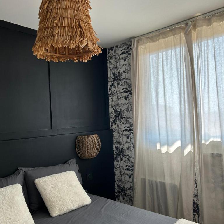 Duplex Lumineux- Vue Canal- Centreville- 5personnes - Appartement 2 Chambres - 12