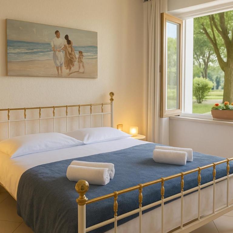 Villa by the Sea and Pool - Villa - 29