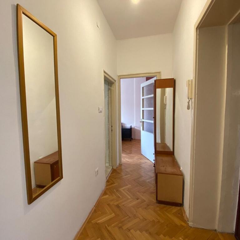 Heart of the city big 1BR on Independence square - One-Bedroom Apartment - 3