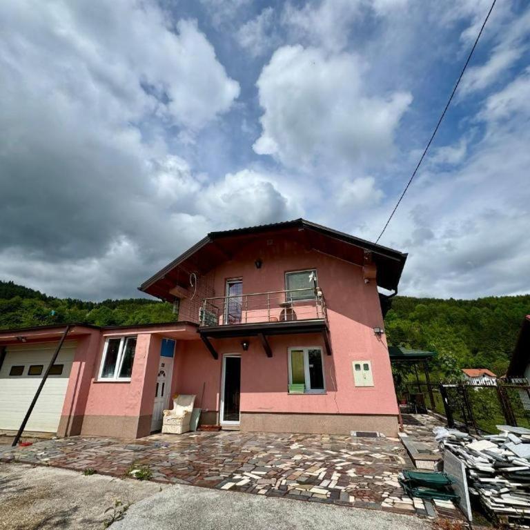 Stari grad Kuca - Apartman sa 2 Spavaće Sobe - 1