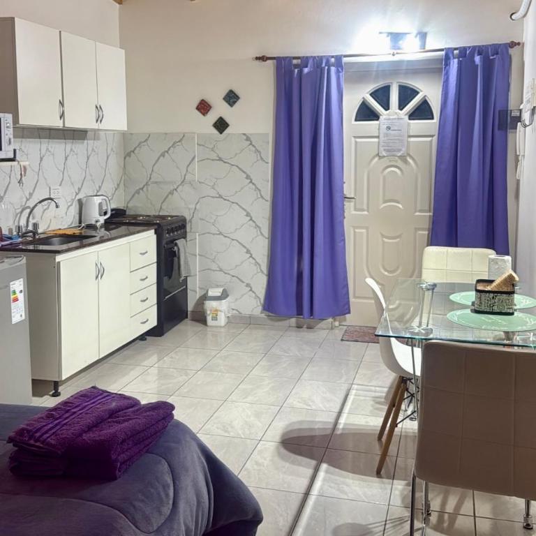 Monoambiente a Estrenar SE Centro Nqn - Estudio con 1 cama grande - 3