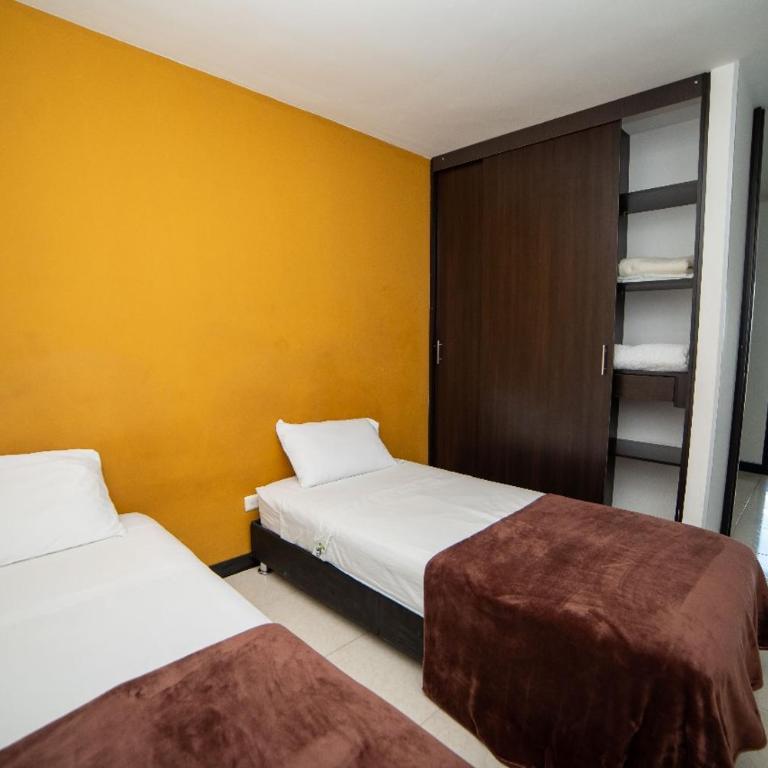 Espectaculares Aptos Amoblados proximo al Parque del Cafe - Apartamento de 2 dormitorios - 15