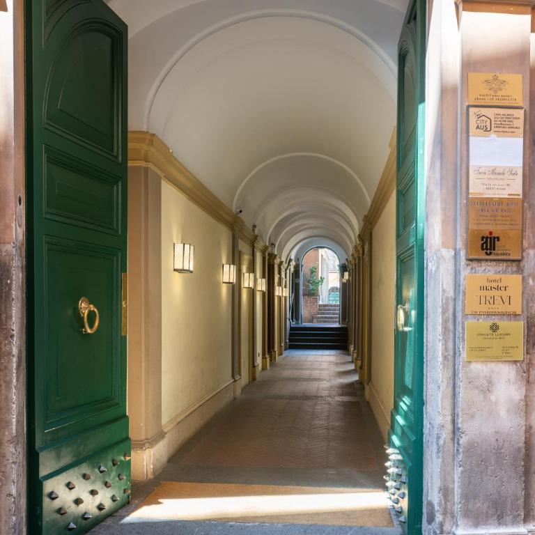 Trevi Central Suite - One-Bedroom Apartment - 29