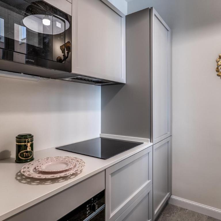 Trevi Central Suite - One-Bedroom Apartment - 25