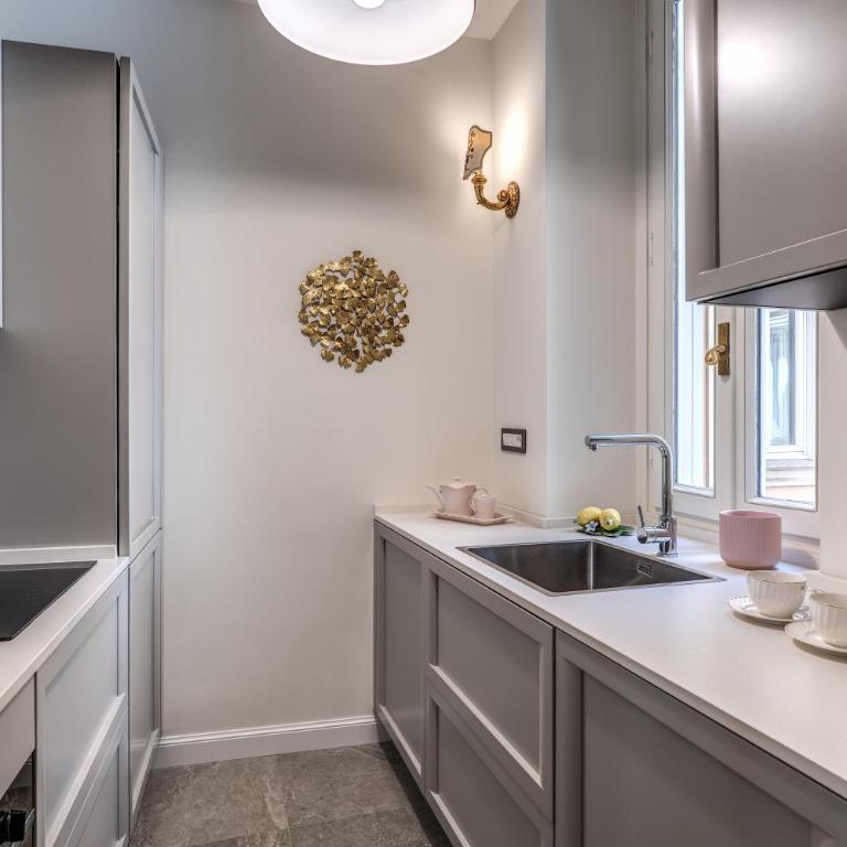 Trevi Central Suite - One-Bedroom Apartment - 22