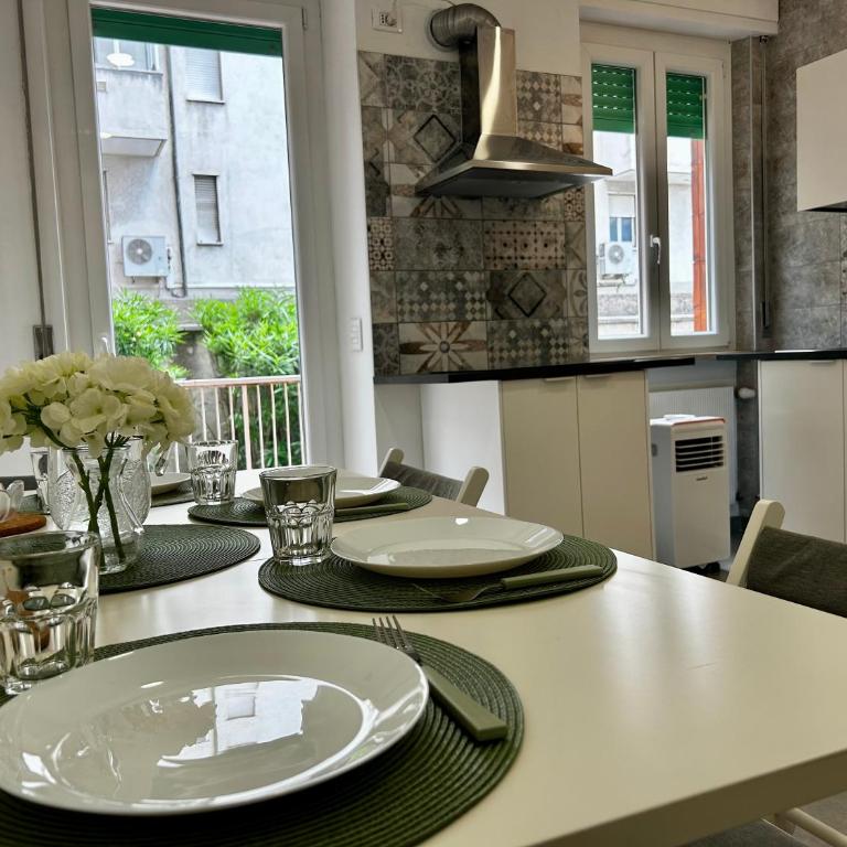 Green Oasis In Center Of Udine - Appartamento con 2 Camere da Letto - 1