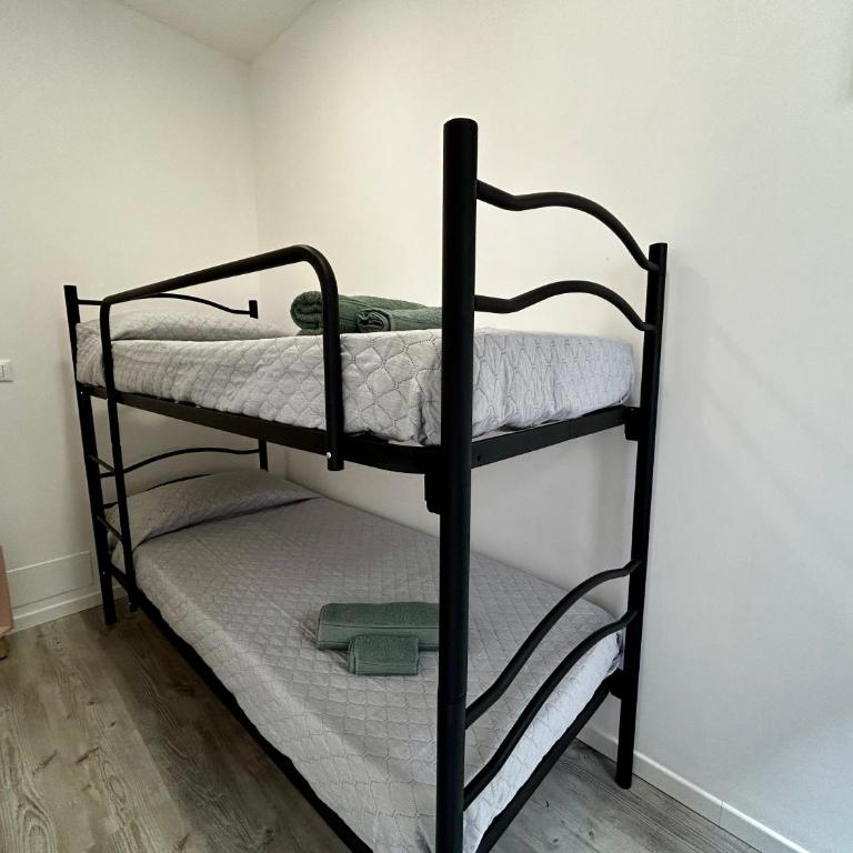 Green Oasis In Center Of Udine - Appartamento con 2 Camere da Letto - 3