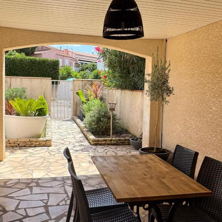 Appartement avec piscine et parking privé - Appartement 1 Chambre - 21
