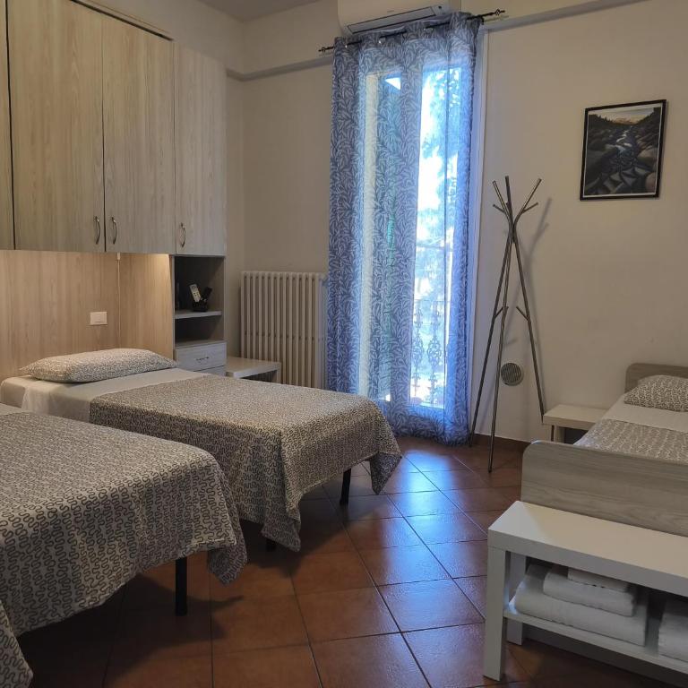 Appartamenti Borghetto San Donato 105 - Two-Bedroom Apartment with Balcony - 2