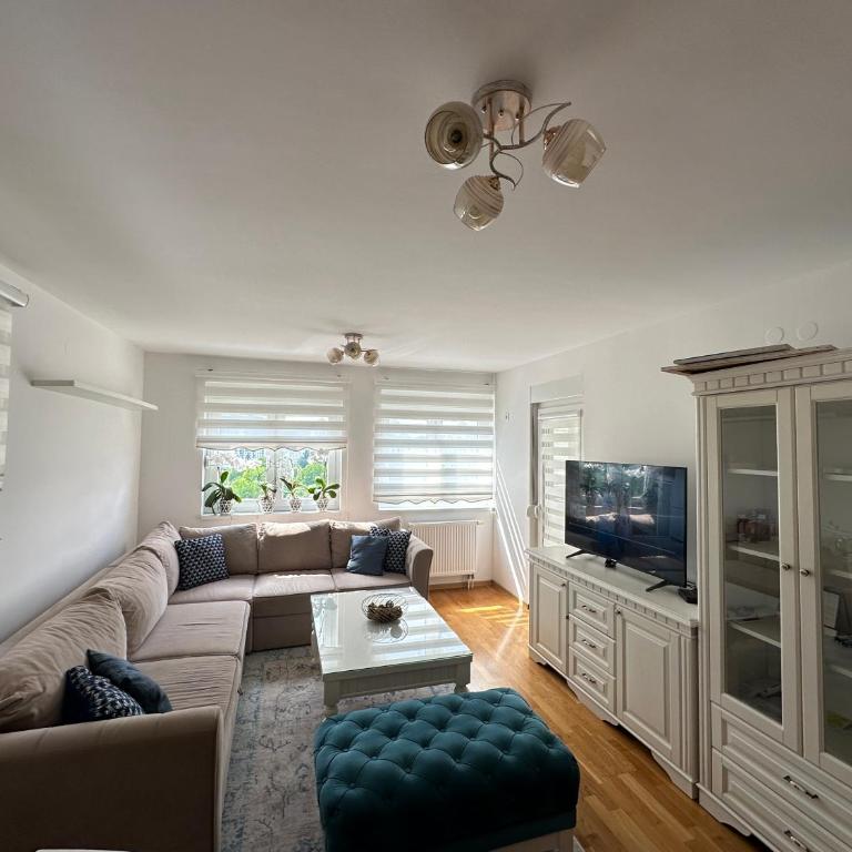 Lucky place lux apartment - One-Bedroom Apartment - 1