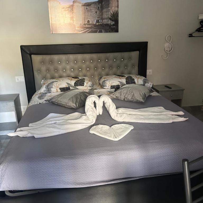 Fanale House - One-Bedroom Apartment - 14