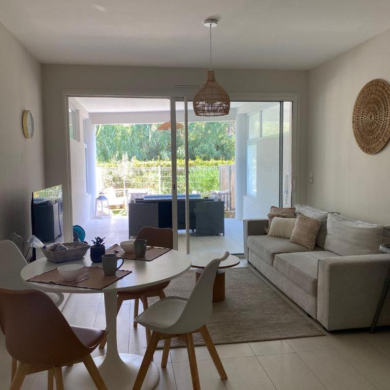 Rez-de-jardin 3 - Accès direct à la plage - Appartamento con 2 Camere da Letto, Balcone e Terrazza - 3